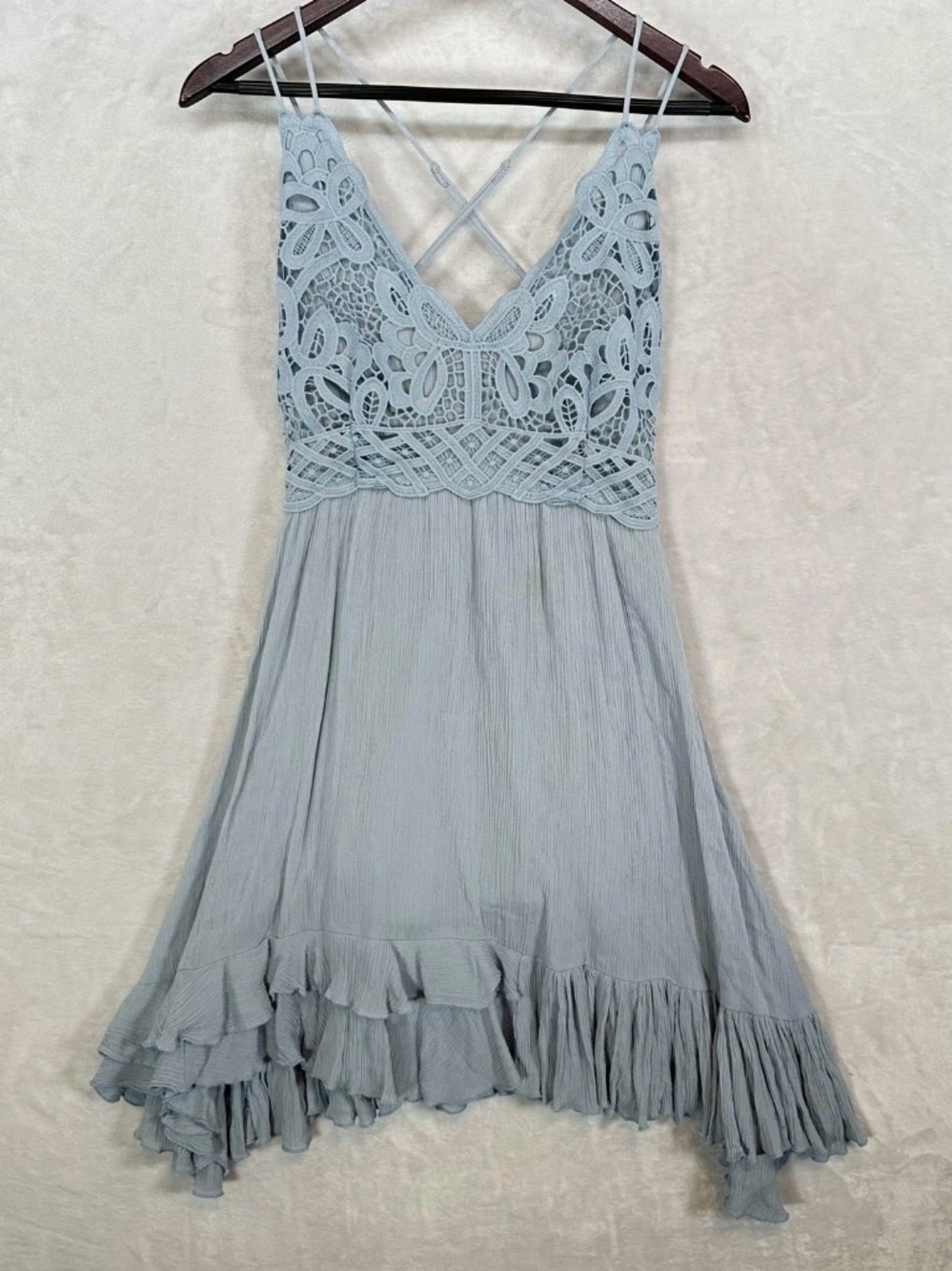 C&V medium Light Blue Lace-Detail Spaghetti Strap Dress
